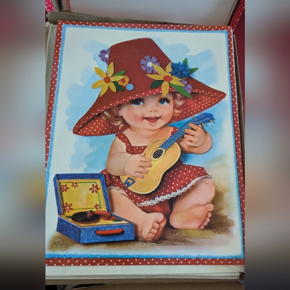 Guys and Gals Oversized assorted cards - Picture 11 of 16